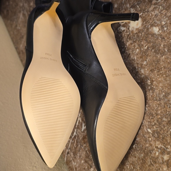 New! No Box Nine West Leather High Heel Boots.  7.5M - Picture 6 of 8
